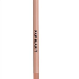 KKW Beauty Lip Liner in ‘Peach 1’